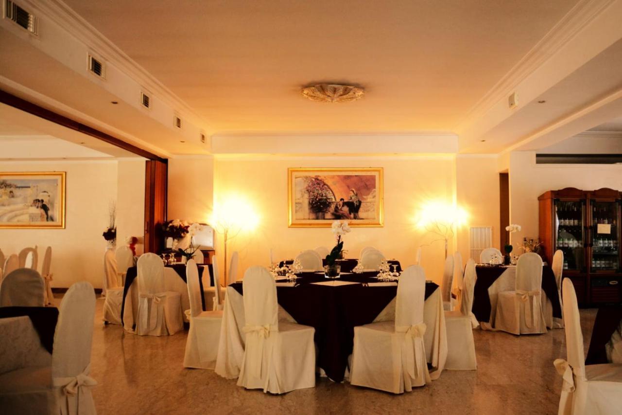 Hotel Ristorante La Ripa Fiuggi Εξωτερικό φωτογραφία